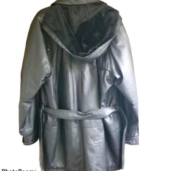 Dimension New York Other - Men's leather 🧥 never been worn